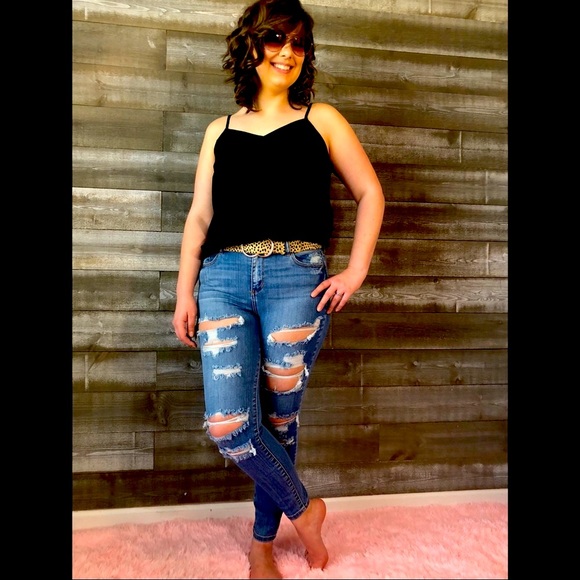 Last 1! Cello Jeans Distressed Skinny! Stretchy! - Picture 9 of 15